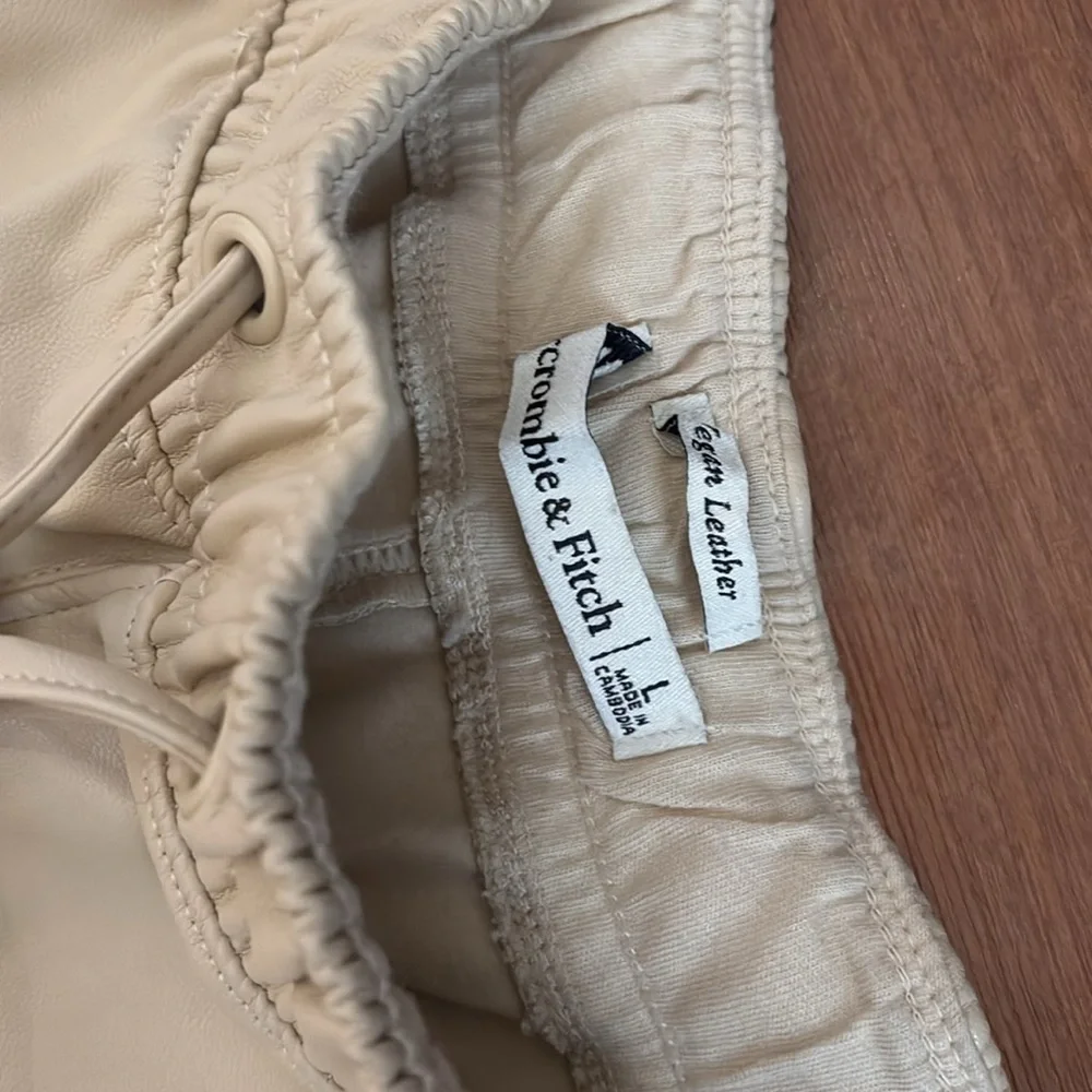 Began Leather Beige Jogger Pants - Picture 2 of 4